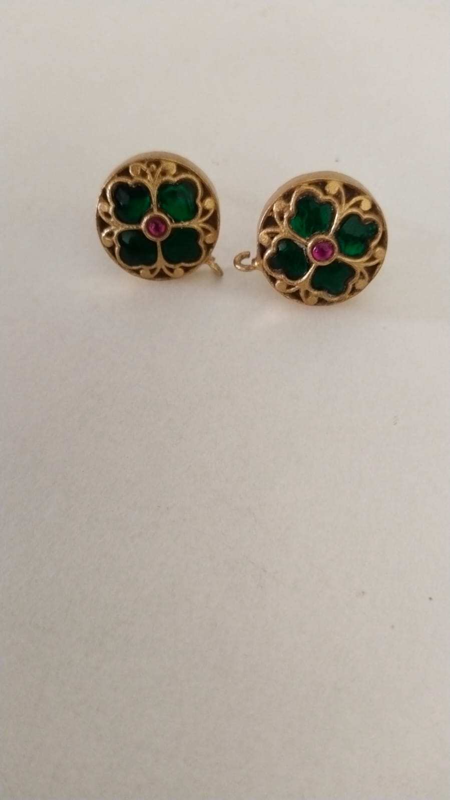 Kumadini Studs
